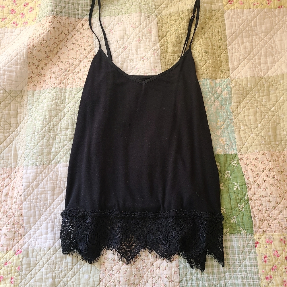 Lace black tank